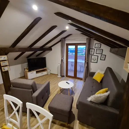 Eva Apartment *