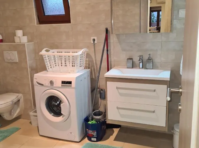 Eva * Biograd Na Moru