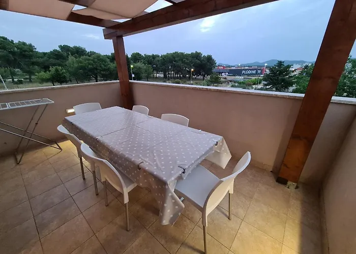 Eva Lägenhet Biograd Na Moru